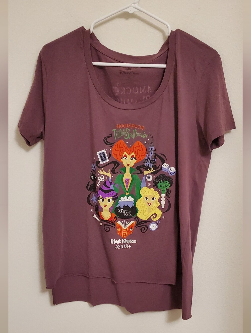 Disney Parks Hocus Pocus 2018 Villain Spelltacular Graphic Tee Size XL